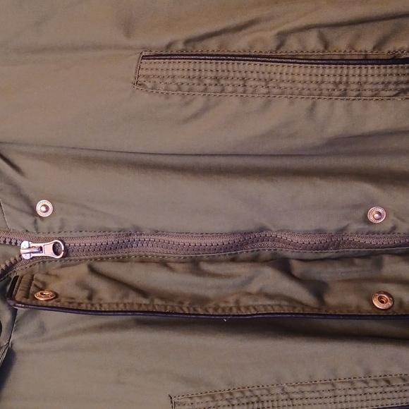 EUC TIME AND TRU THICK WINTER HOODED COAT - Picture 4 of 9